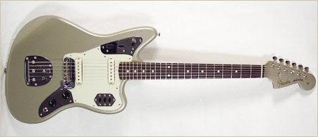 Fender Limited Edition Thin Skin ‘62 Jaguar Shoreline Gold