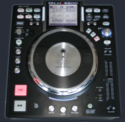 Denon DN-HS5500 Turntable