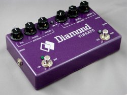 Diamond Pedals Analog Vibrato Pedal [Winter NAMM 2008]